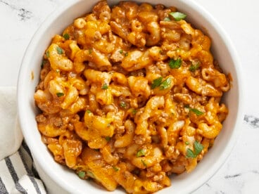 Close up overhead view of a bowl of chili mac.