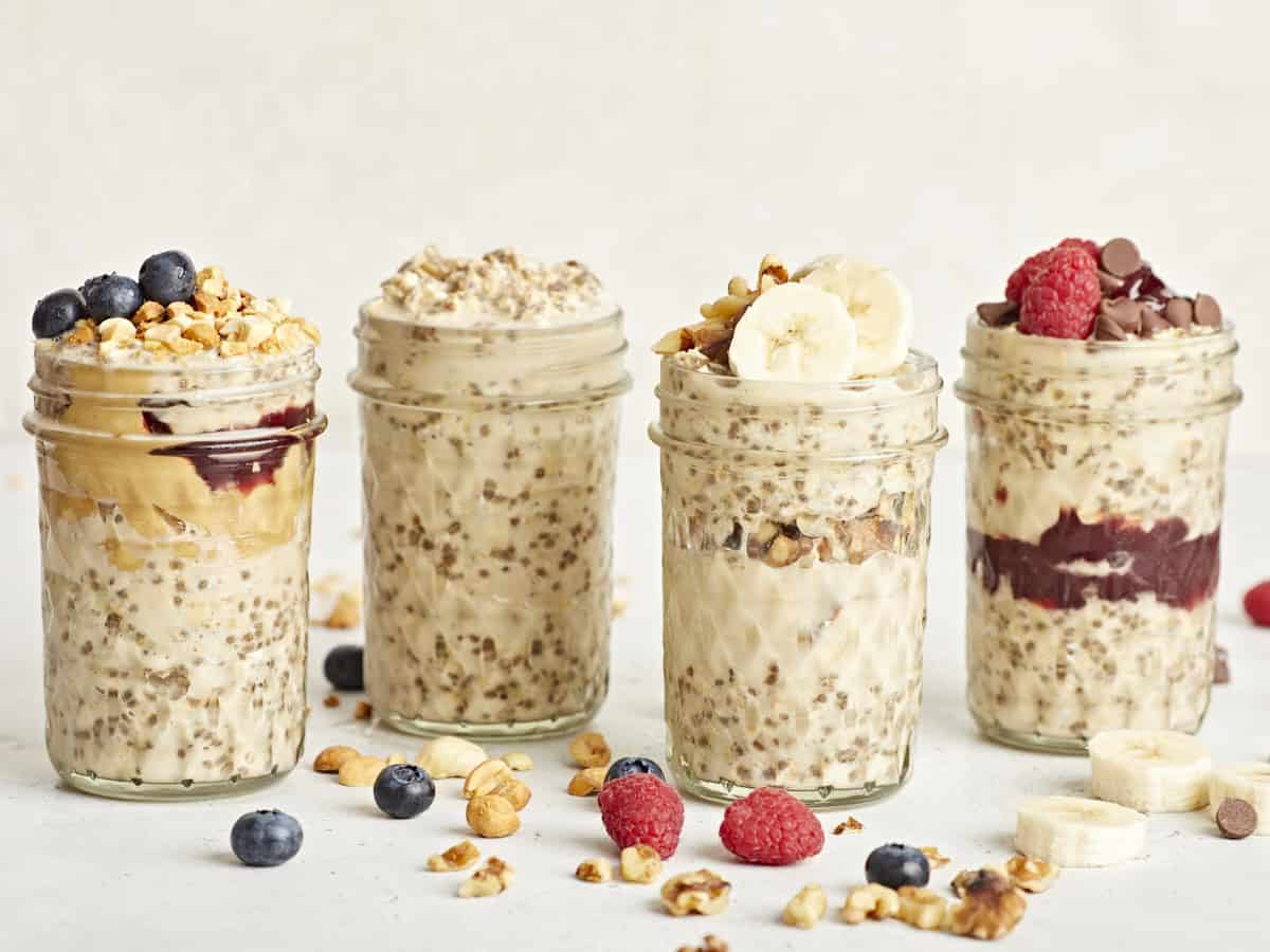 Side view of overnight oats in mason jars